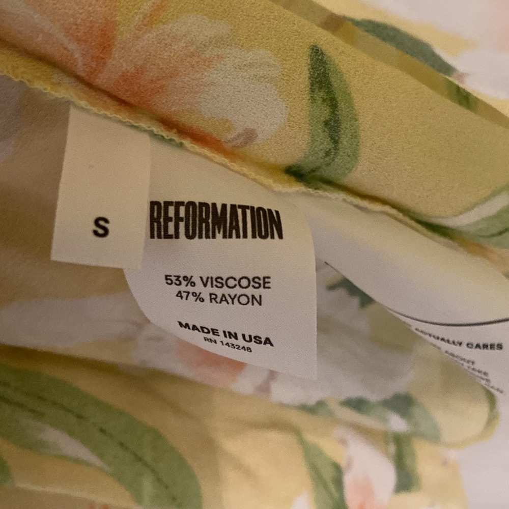 Reformation Calais Open Back Floral Dress - Picture 6 of 7